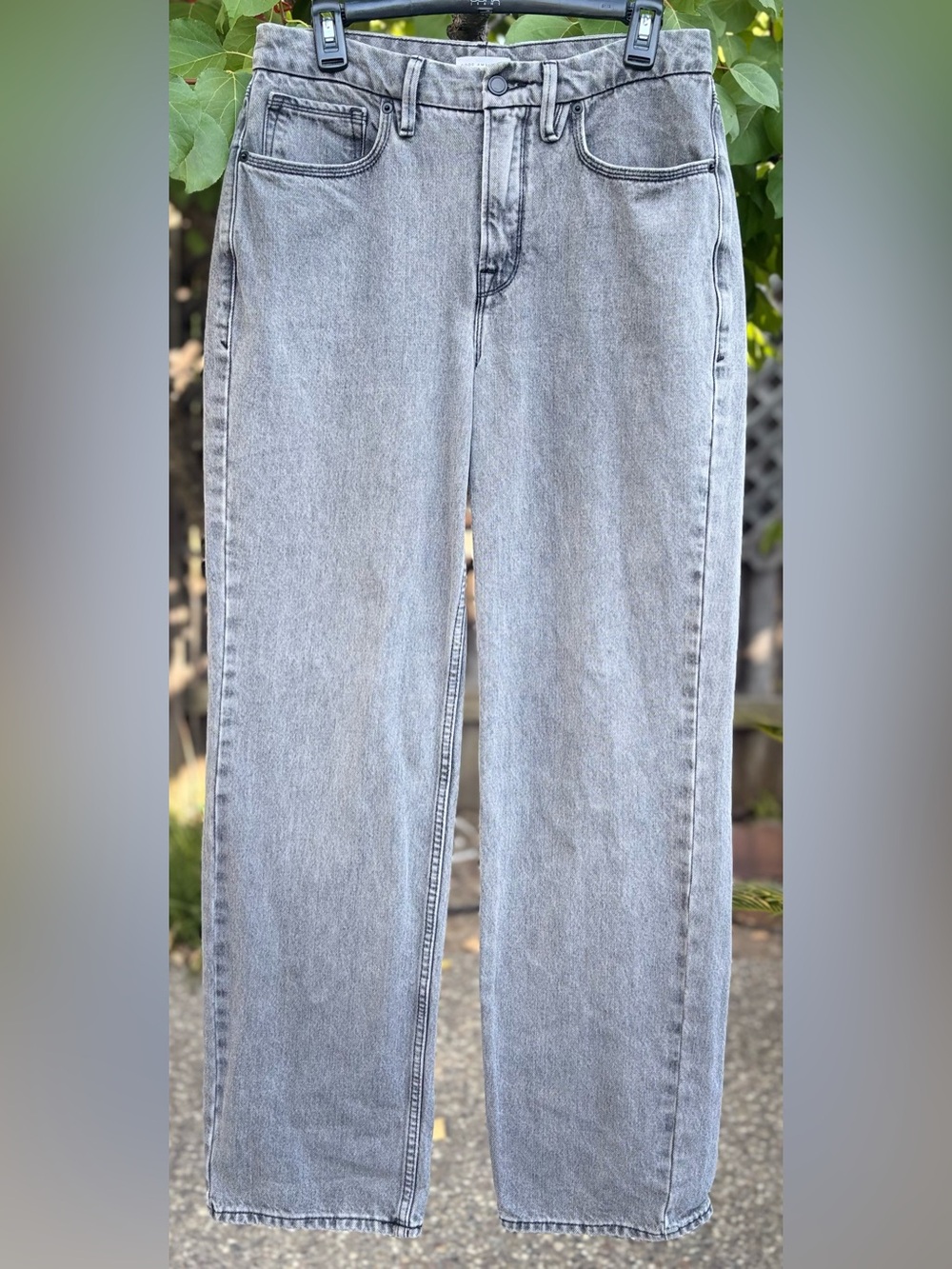 Good American Straight Leg Jeans Women’s size 4/27